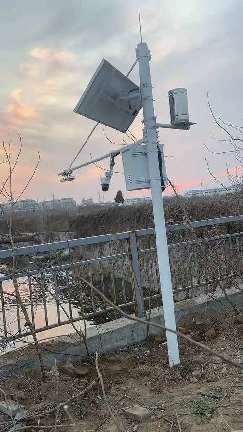 水情监测设备精度与稳定性 雷达液位监测终端的技术解析